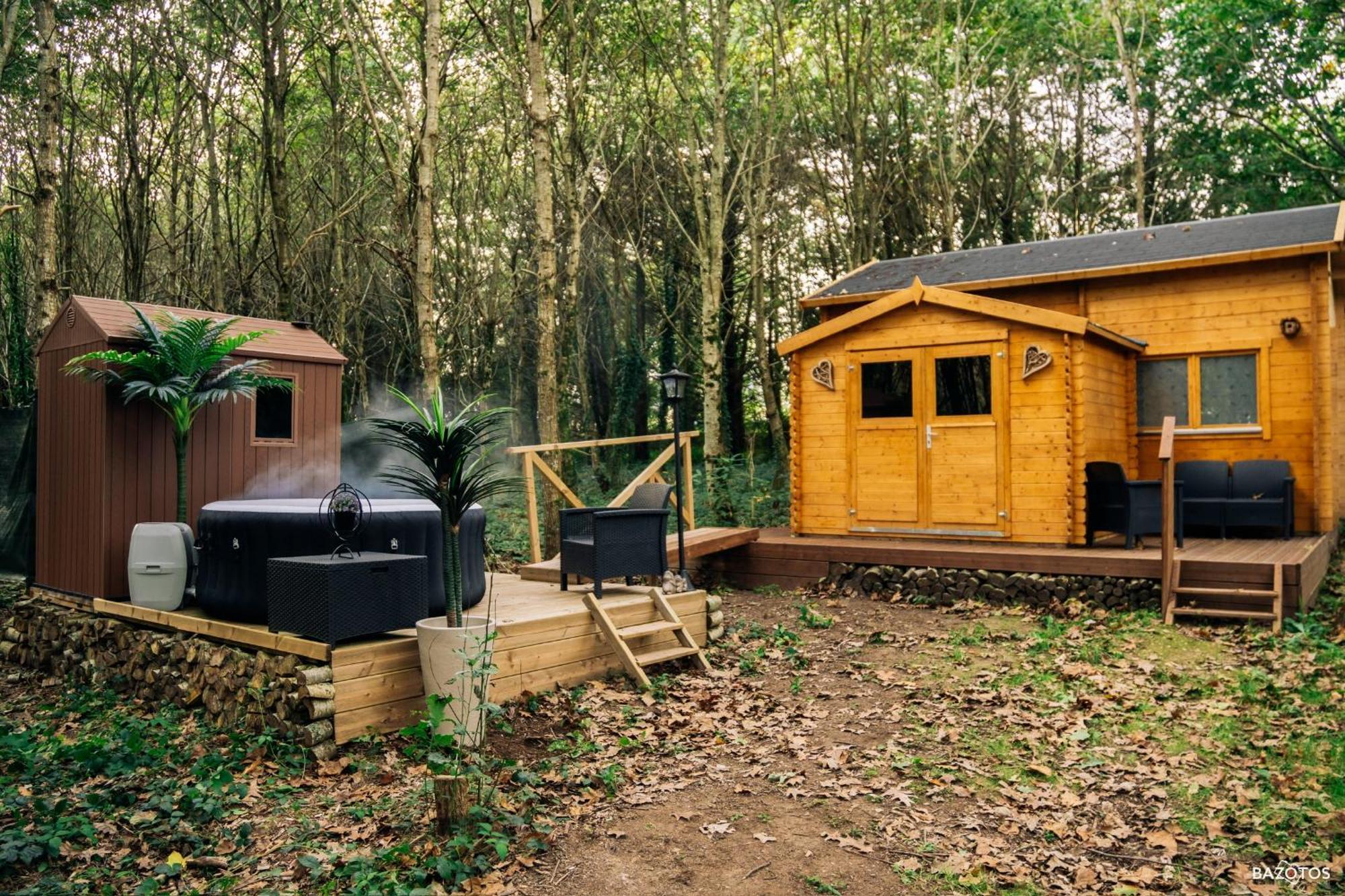 Cabane Insolite Avec Escape Game Saint-Évarzec Exterior foto